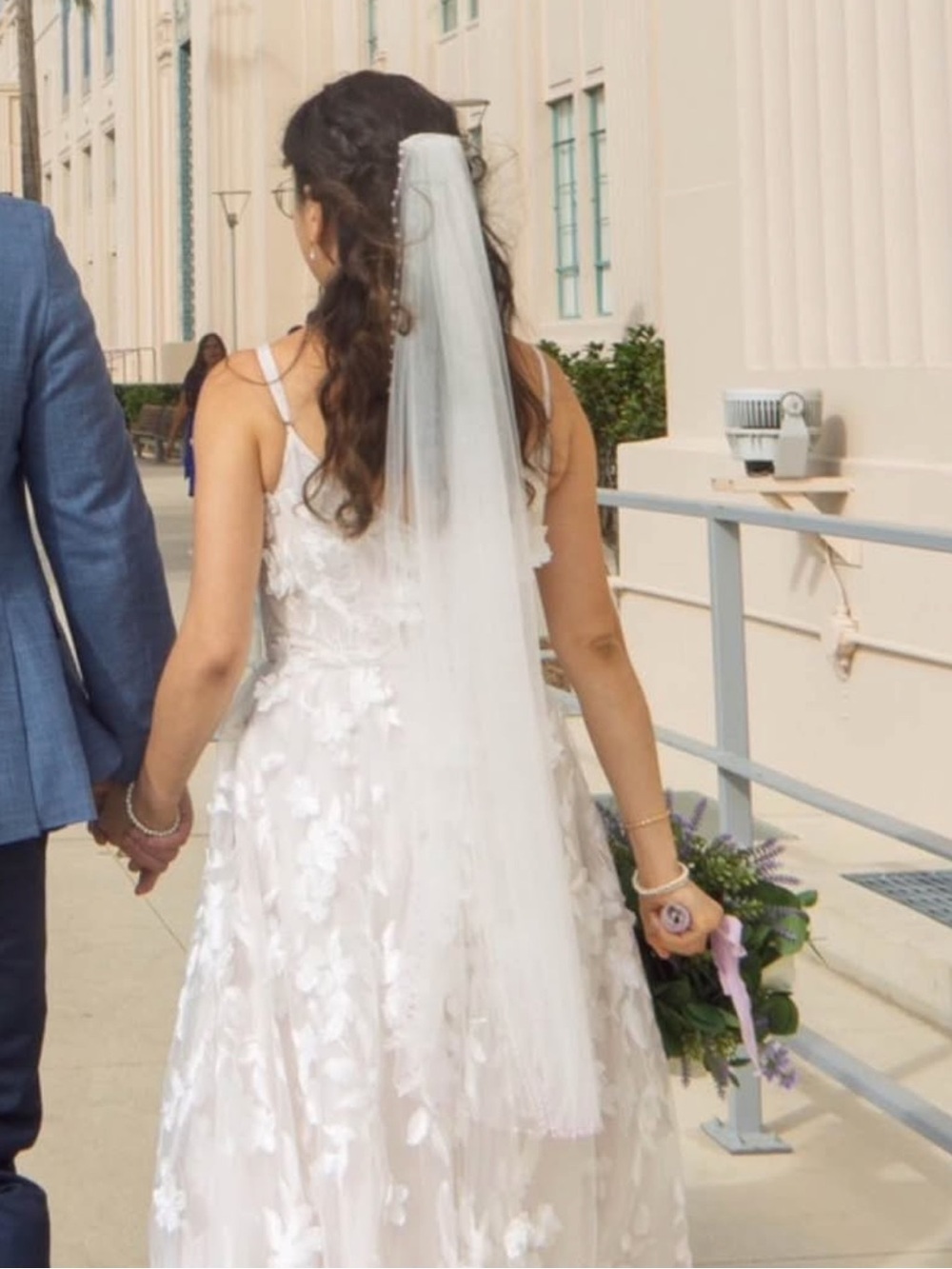White Bridal Veil with Pearl Trim